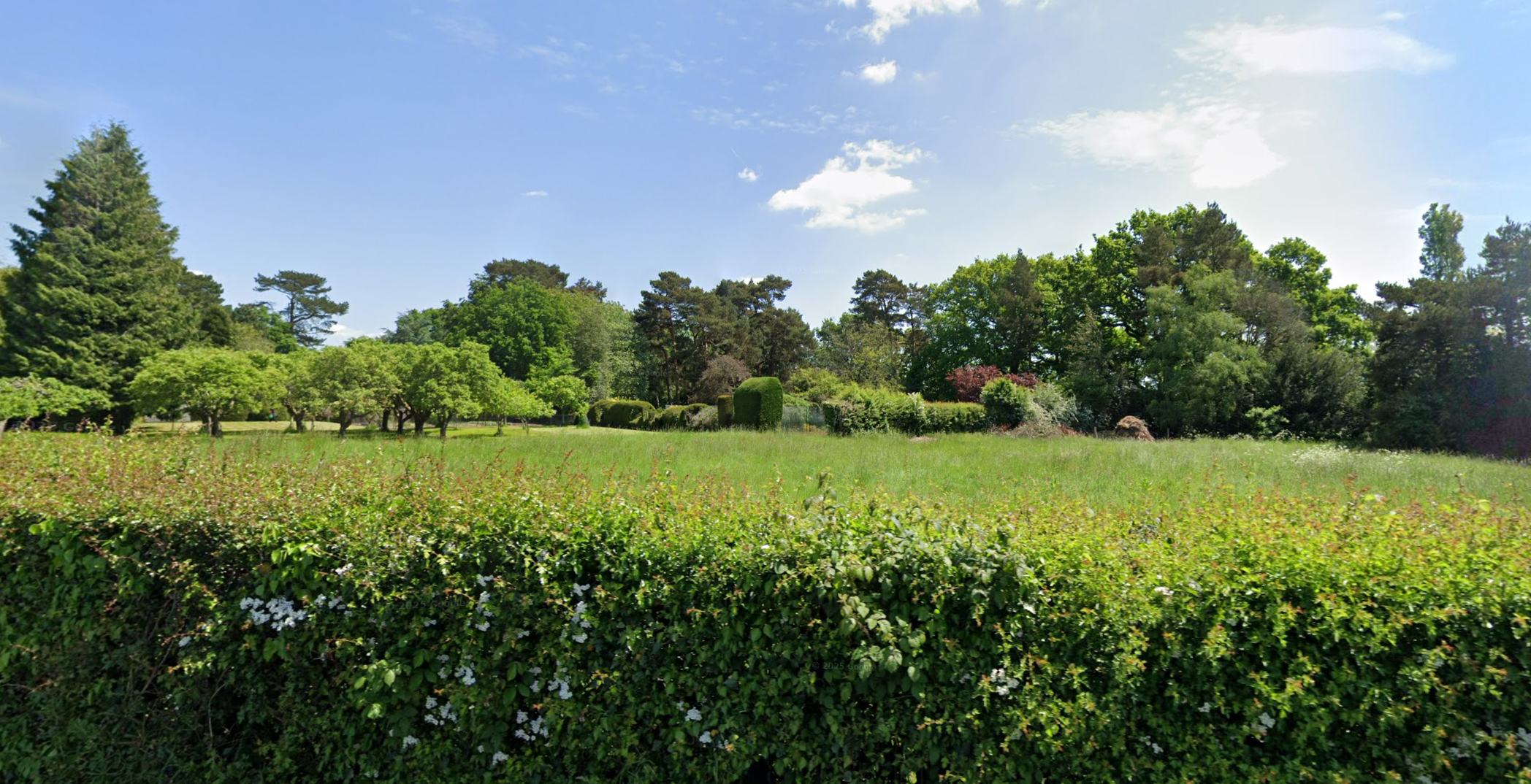 Rowlands Court, Lingfield